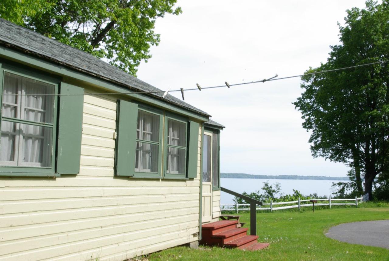 Fair Wind Motel And Cottages Clayton Kültér fotó