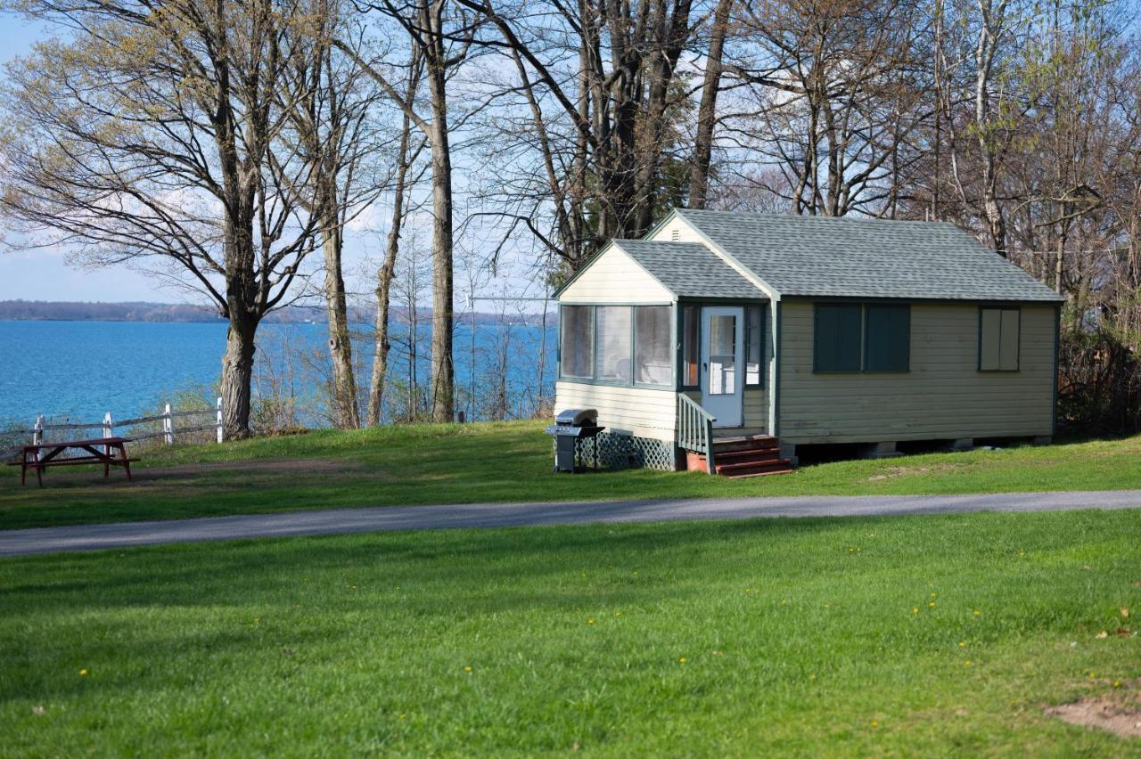Fair Wind Motel And Cottages Clayton Kültér fotó
